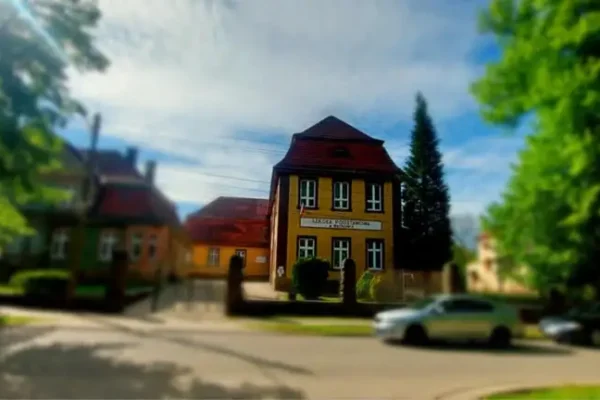 Zmiana godziny odjazdu porannego autobusu szkolnego z Radkowa