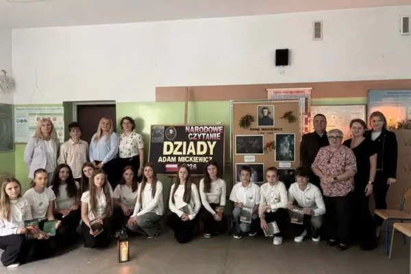 Narodowe Czytanie 2026 w Seceminie: „Dziady” cz. II połączyły pokolenia