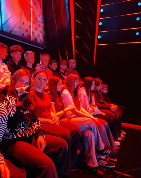 Uczniowie z Konieczna zwiedzili Stadion Narodowy i studio „The Voice Kids”